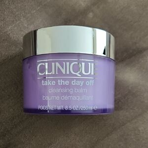 Clinique Purple Cleansing Balm